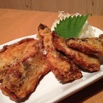 浜焼太郎 - 秋刀魚の竜田揚げ（￥398）、これも安い割りにしっかりした味。