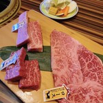 Yakiniku Touta - 飛騨牛セット(2〜3人前)、別角度から！