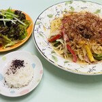 カフェド 巴里苑 - こっくり豆乳みそスパゲティー