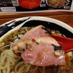 俺の中華たなか家 - 鴨肉リフト⤴️