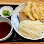 手打ちうどん寺屋  - 「かしわ天ざるうどん」(1120円)です