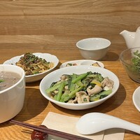 南青山エッセンス - 