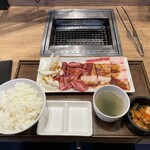 Yakiniku Raiku - 