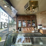 Homer - 店内の様子