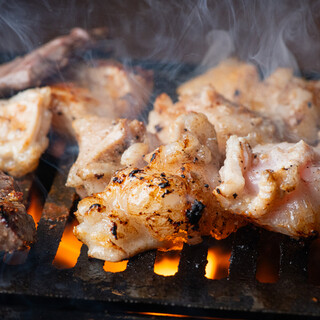 ホルモンが美味い！つまみも美味い！ホルモン酒場！