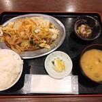 大衆酒場 串かっちゃん - 野菜炒め定食