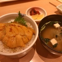 函館うに むらかみ 日本生命札幌ビル店 - 〆のウニ丼、幸せ過ぎます♡