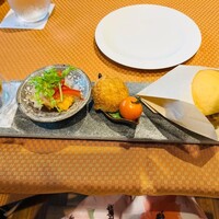MIRAIE Dining - 