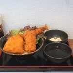 鎌倉どんぶり市場 - ミックスフライ丼