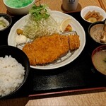 日の出食堂 - 