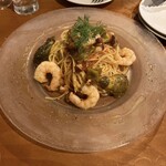 Bistro bar 真琴 - 夏野菜と海鮮の冷瀬パスタ。バルサミコが効いたトマトソースでした。キンキンに冷えてておいしかったです！