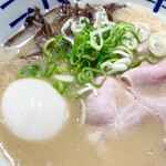 博多ラーメン 二代目一幸舎 - 豚骨味玉ラーメン