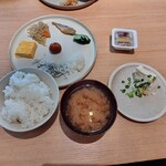 Atami Ginza Osakana Shokudou Hanare - 料理