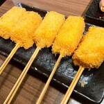 Kitashinchi Toriya - 串カツ(濃厚チーズ)