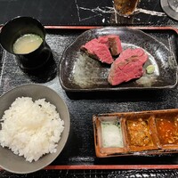 HIKARI - 