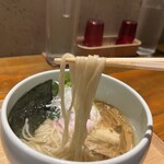 Japanese Ramen Noodle Lab Q - 麺リフト