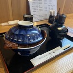 Sumibi Shokunin Unami - 鰻丼　肝吸い付き　特