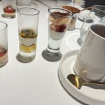 レストランディファランス - 西瓜、パッションフルーツ、桃