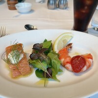37 Steakhouse & Bar - 