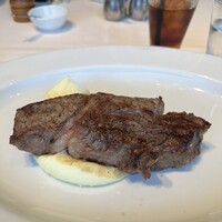 37 Steakhouse & Bar - 