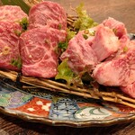 焼肉ほるもん名田橋 大翔苑 - 赤身＆中落カルビ