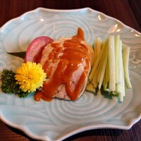 中国料理 盤古殿 馬車道TERRACE店 - うん　菊？パセリ？　△ばんばんチー　鶏はむ？？