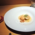 新月 - お魚料理とミ二パン