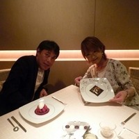 ベージュ アラン・デュカス 東京 - 