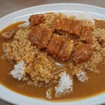 カレーや マドラス - (中)でも、このボリューム