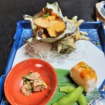 魚判 - 味の染みたサザエが絶品