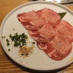 焼肉問屋　くに家 - 