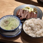 味の牛たん喜助 - 