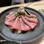 牛刺しと焼肉 仔虎 - 