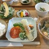Momofuku - 料理写真:ランチのメインは天ぷらでした。