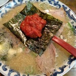 平凡くじら屋 - トマトラーメン