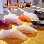 Sake To Sushi Kataomoi - 