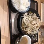 和風回鍋肉専門店 だしや。 - 