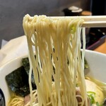 中華そば TORIKO - 麺リフトアップ