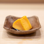 鮨 冨味 - 玉子焼き、黒蜜