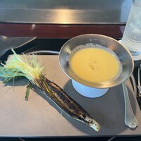 表参道うかい亭 - ヤングコーン、とうもろこしの冷製スープ