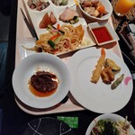 ホテルハーヴェスト 南紀田辺 - 料理写真:夕食バイキング