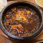 中華料理華龍 - 石鍋マーボー豆腐！