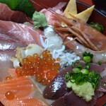 多満利屋 きらく - 海鮮丼