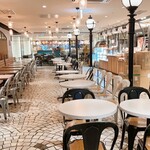 CAFE de METRO - 