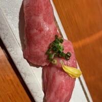 飛騨牛一頭家 馬喰一代 岐阜神田 - 飛騨牛トロ握り