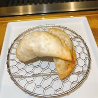 北新地 神威 - 揚げ餃子