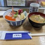 海鮮丼屋 小熊商店 - スペシャル8種盛り1980円