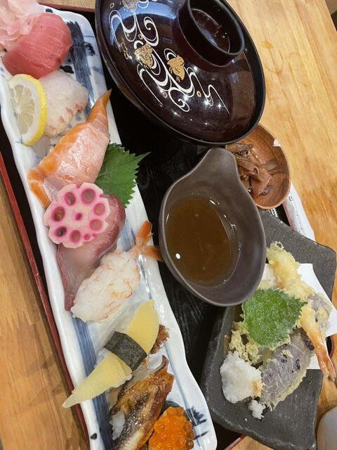 Uoteru Suisan Hachio Minami Ten photo 3