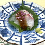 鮨 天ぷら 祇園いわい - お造りは明石の天然真鯛、ポン酢ジュレがけ