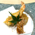 鮨 天ぷら 祇園いわい - カスベのほっぺ（エイの頬肉）と車海老